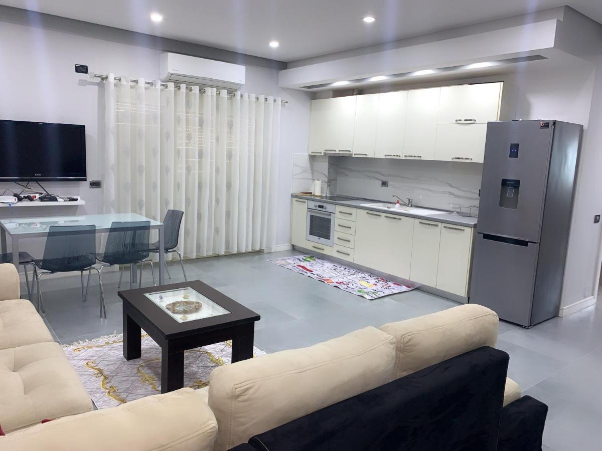 Apartament Dean Apartment Vlorë Екстериор снимка
